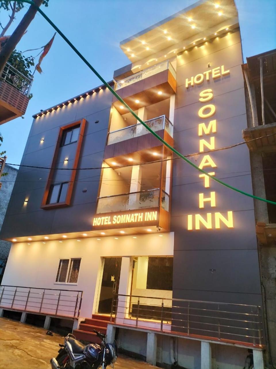 Hotel Somnath Inn Ujaim Exterior foto